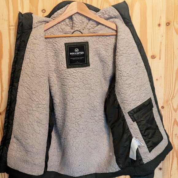 HOLLISTER Mens Olive Green Puffer Jacket Sherpa Lined Hood Coat Warm Winter (L) - Picture 3 of 12